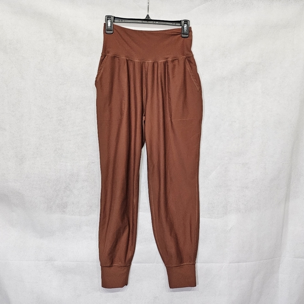 Old Navy Powersoft High Rise Go-Dry Leggings Brown 77% Poly 23% Elastane Sz M